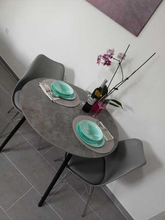 Studio Apartman Maria Apartment Kastela Exterior photo